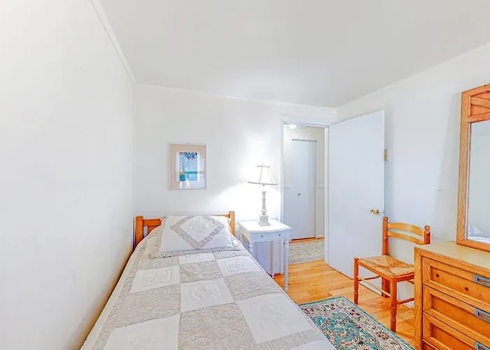 The Sea Captain's Sanctuary Holiday home *